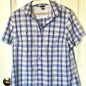 Eddie Bauer Traverse line. Short sleeve, breathable, travel and causal wear. $10